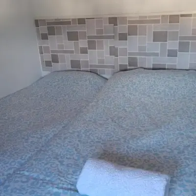 Habitación 2 Camas en PISO COMPARTIDO