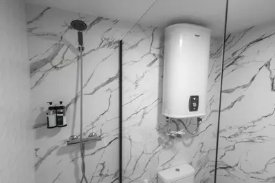 Un baño de RentalSevilla Alejo Fernández II