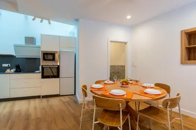 Una cocina o zona de cocina en G4 Brand New Home San Bernardo Terraza
