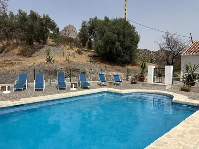Piscina en o cerca de La Casita Blanca- La Almona Chica