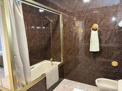 Un baño de Meloja Centro