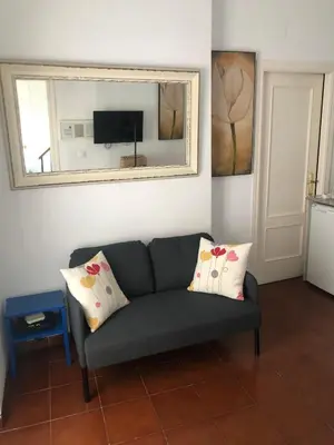 Una televisión o centro de entretenimiento en Apartamento Alameda 3ºB
