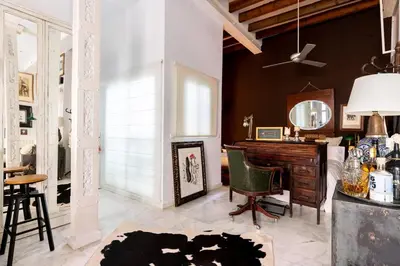 Plano de Loft singular en casa regionalista Sevilla centro
