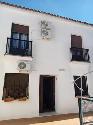 Edificio en el que se encuentra la casa o chalet