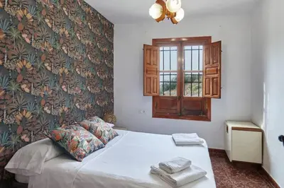 Cama o camas de una habitación en la encina