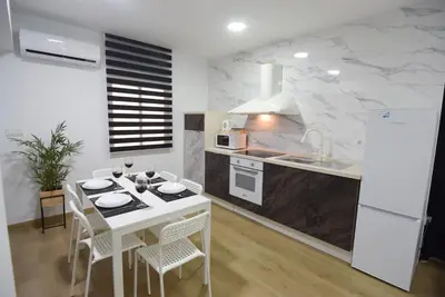 Una cocina o zona de cocina en BAJO 23 con FACIL APARCAMIENTO