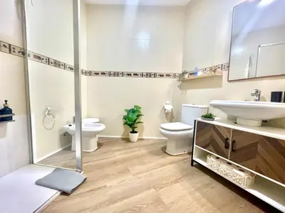 Un baño de El Refugio