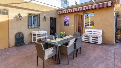 Un patio o zona al aire libre en La Fuente Romana Priego de Córdoba by Ruralidays