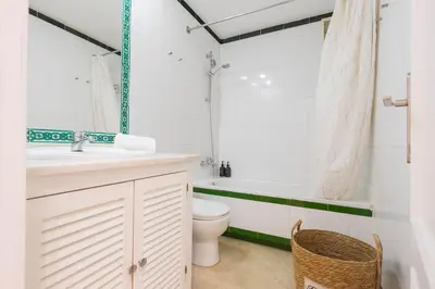 Un baño de AvantiStays Guadalquivir