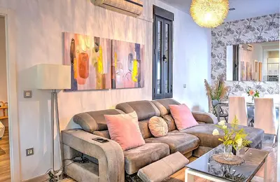 Zona de estar de Apartamento Gran Plaza luminoso, 3 room