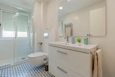 Un baño de Los Sastres