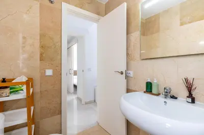 Un baño de Veoapartment Carriazo