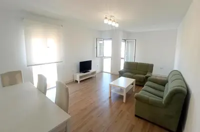 Una televisión o centro de entretenimiento en Apartamento Azahara Sky