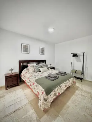Cama o camas de una habitación en Apartamento Azahar Centro Parking Gratis