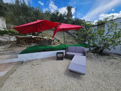 Jardín al aire libre en Charming House with Jacuzzi in Villanueva de Algaidas