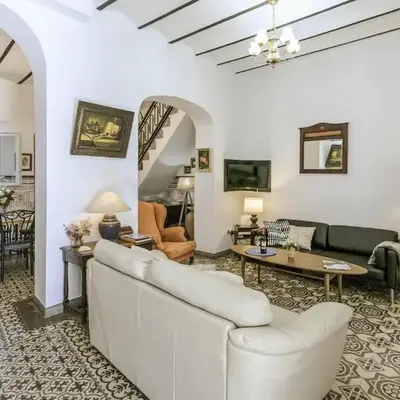Amazing Home In El Pedroso With Wifi