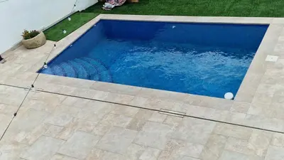 Piscina en o cerca de Casa Rural La Abuela Roja