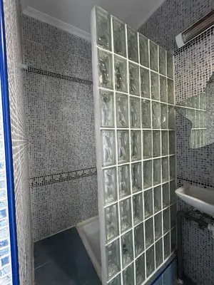 Un baño de Un patio en La Alameda