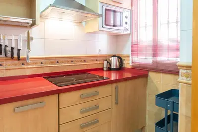 Una cocina o zona de cocina en Alohamundi Dueñas