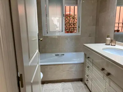 Un baño de Apartamento Balcón de Tendillas