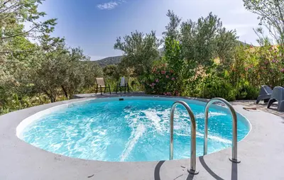 Piscina en o cerca de Lovely Home In Priego De Cordoba
