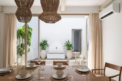 Zona de estar de Villa con piscina privada salada, solárium y 3 dormitorios