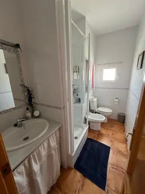 Un baño de Casa Fuente Alhama