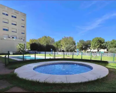 Piscina en o cerca de Precioso estudio con parking