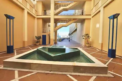 Piscina en o cerca de Precioso estudio con parking
