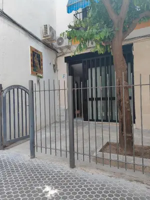 Plano de Estudio céntrico, a pie de calle