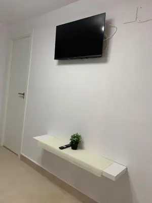 Una televisión o centro de entretenimiento en Parque Amate Sevilla