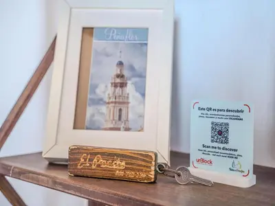Certificado, premio, señal o documento que está expuesto en Apartment in Andalusia with Scenic Views