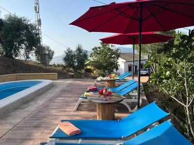 Piscina en o cerca de Casa Loire