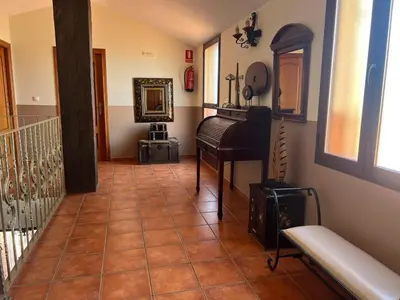 Zona de estar de Relax y piscina privada para familias
