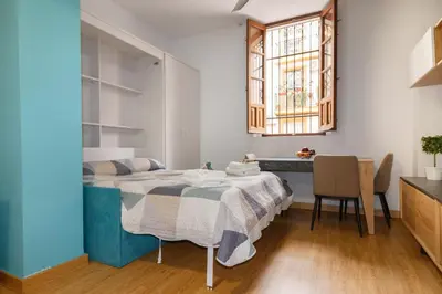 Plano de Acogedor y equipado en el corazón del casco antiguo de Sevilla