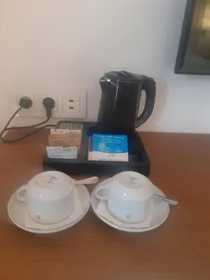 Utensilios para hacer té y café en Parador de Jaén