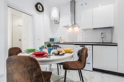 Una cocina o zona de cocina en Nice newly renovated apartment in Seville Collantes A2