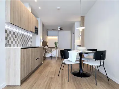 Una cocina o zona de cocina en Lhome Macarena Centro Histórico