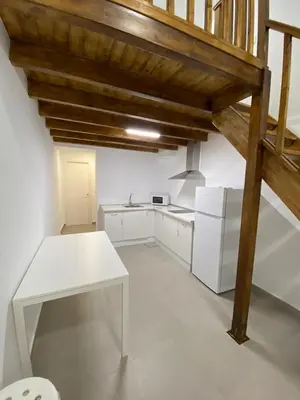 Una cocina o zona de cocina en Encantador Estudio en el centro