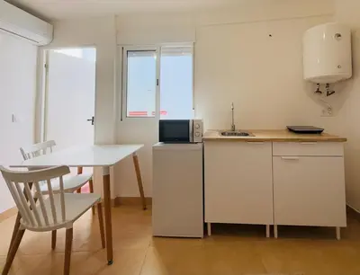 Una cocina o zona de cocina en Estudio para pareja en Jaen