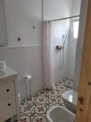 Un baño de Apartamento con WiFi y aparcamiento privado