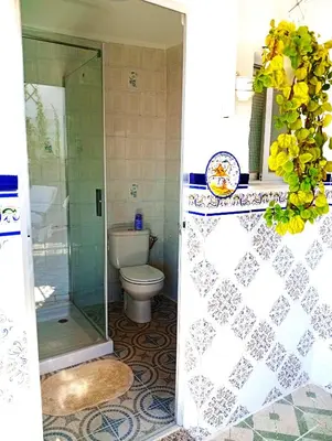 Un baño de Habitación en Casa Dulce Romero