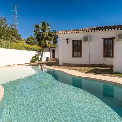 Villa rural con piscina en Alora