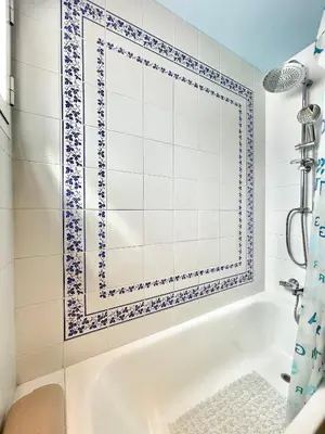 Un baño de Casa con piscina Sevilla