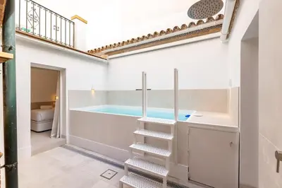 Plano de ISG Apartments Family Stay San Marcos