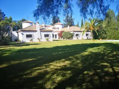 Jardín al aire libre en Casa rural Cortijo el Chamorro