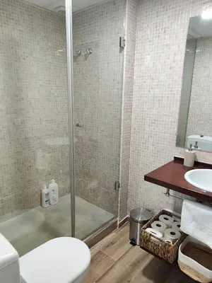Un baño de Osario Suite