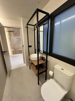 Plano de Industrial apartment near plaza ponce de leon