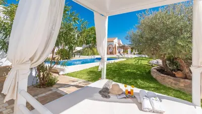 Piscina en o cerca de Casa El Verdial - La Higuera by Ruralidays