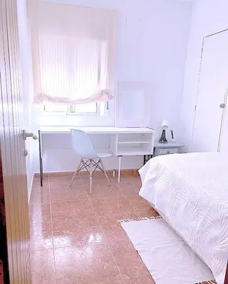 Cama o camas de una habitación en Beautiful house near the center with terrace